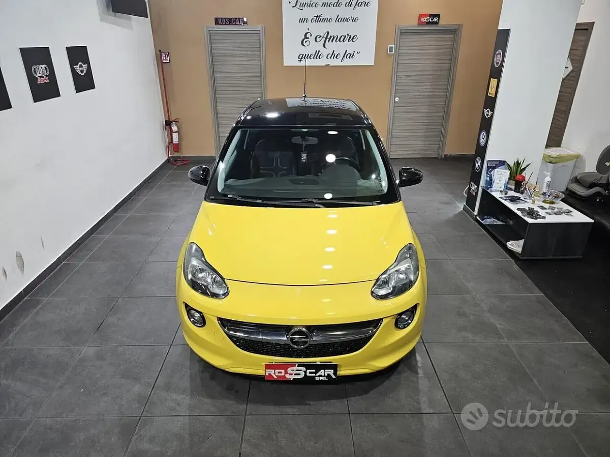Usata Opel Adam 87 CV (63 kW) 2013 Giallo Utilitaria
