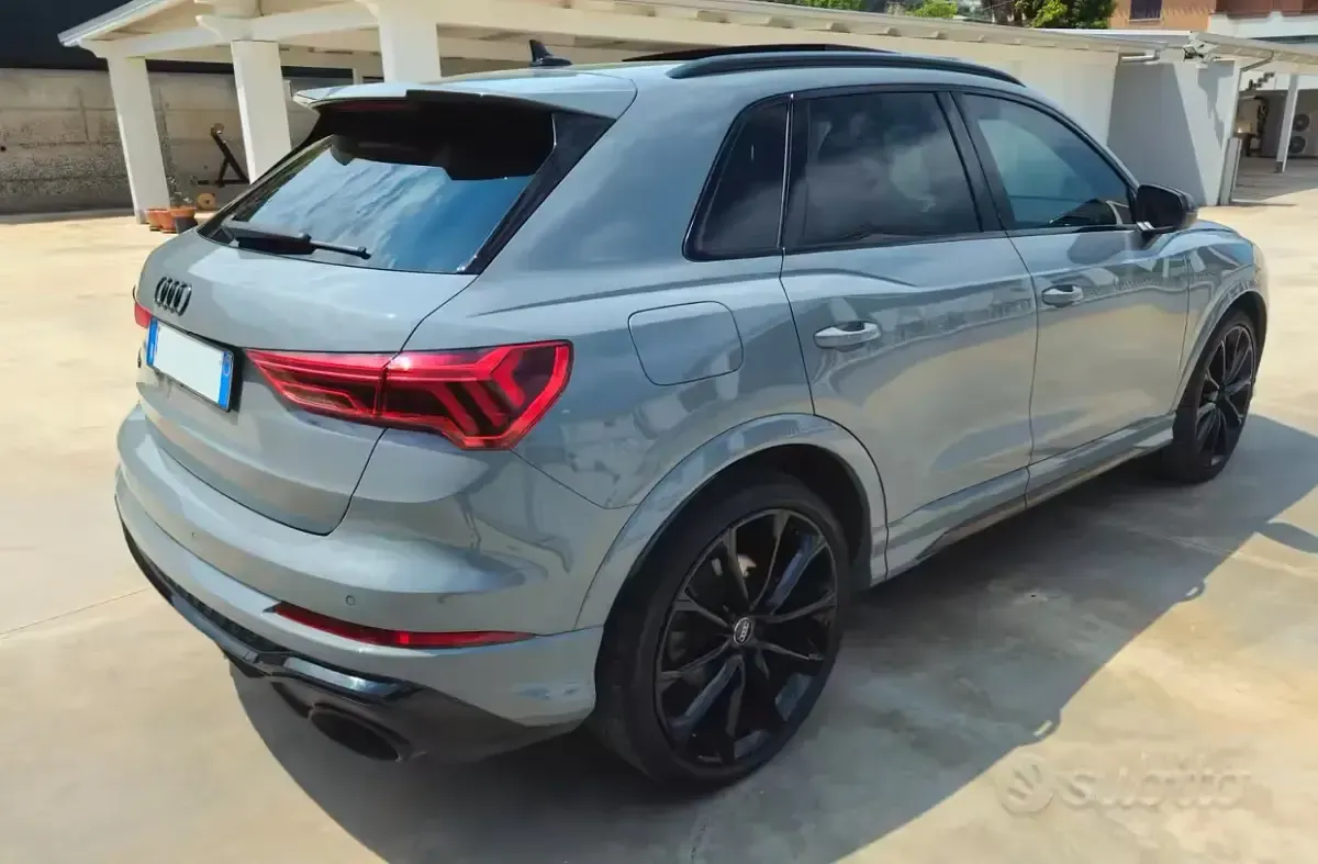 Usata Audi RS Q3 Ambiente 400 CV (294 kW) 2020 Grigio SUV