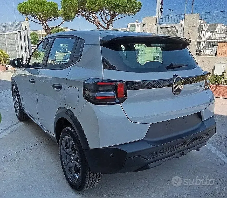 Nuova Citroën C3 100 CV (73 kW) 2026 Bianco SUV