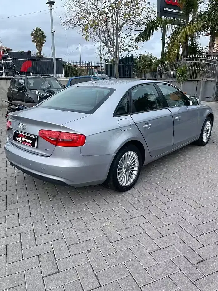 Usata Audi A4 150 CV (110 kW) 2014 Grigio Berlina