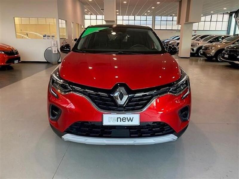 Usata Renault Captur Intens 101 CV (74 kW) 2022 Rosso SUV