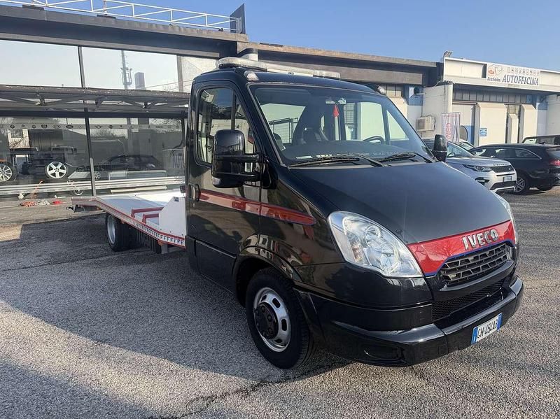 Usata Iveco Daily 170 CV (125 kW) 2012 Nero Furgone