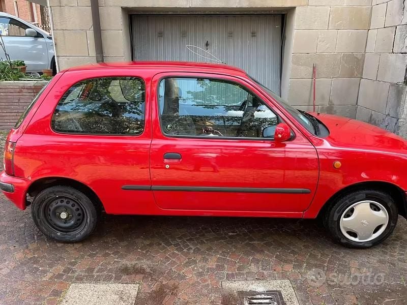 Usata Nissan Micra 1997 Rosso Utilitaria