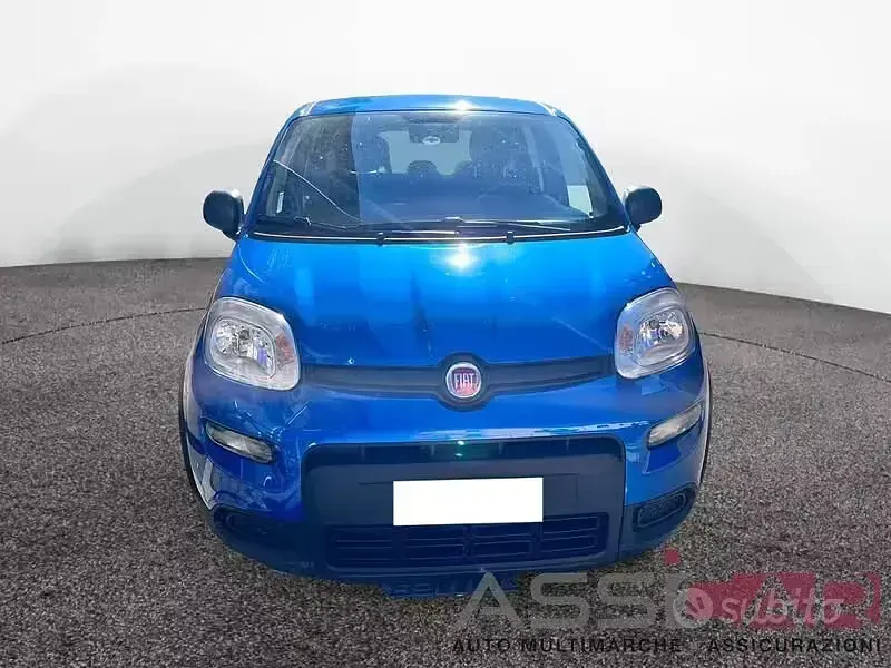 Usata Fiat Panda S 70 CV (51 kW) 2024 Blu Utilitaria