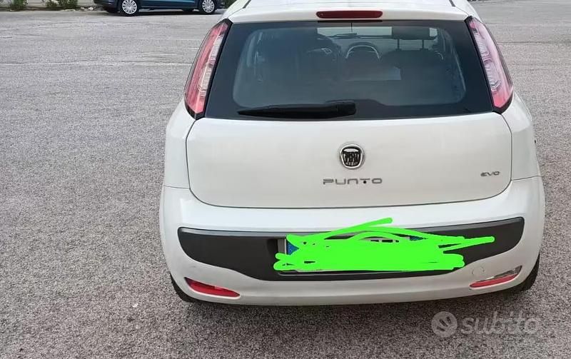 Usata Fiat Punto 2010 Bianco Utilitaria