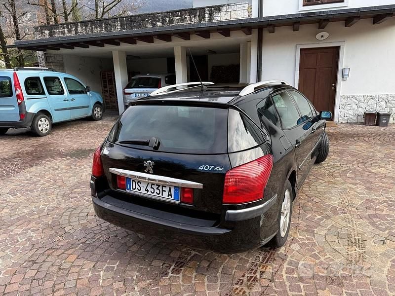 Usata Peugeot 407 109 CV (80 kW) 2008 Nero Station wagon