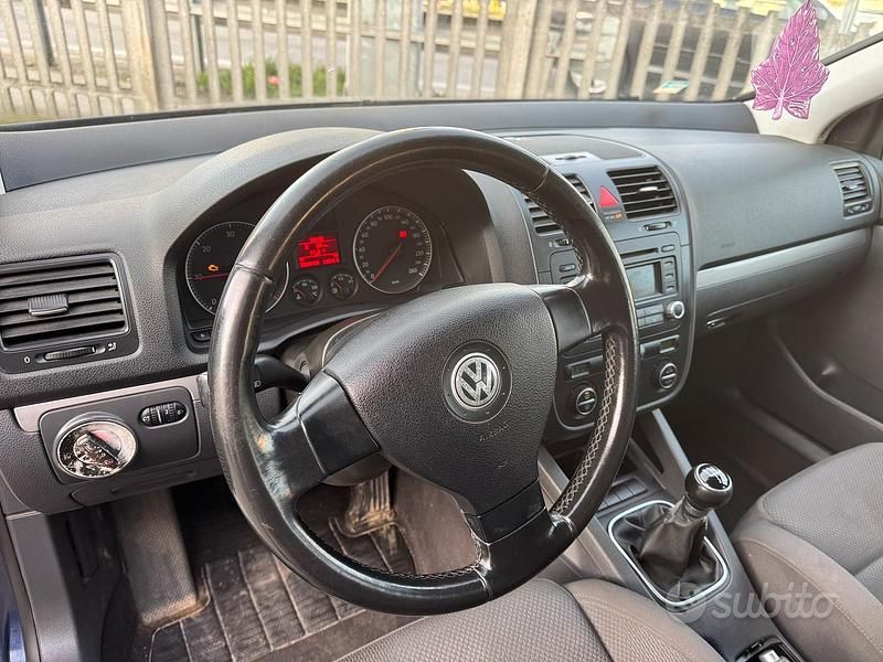 Usata VW Golf IV 140 CV (102 kW) 2006 Blu Berlina