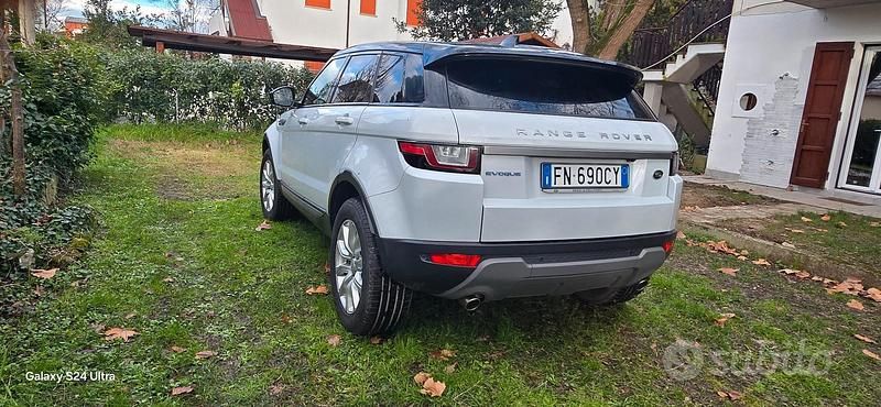 Usata Land Rover Range Rover evoque 200 CV (147 kW) 2018 Bianco SUV