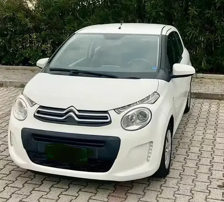 Usata Citroën C1 68 CV (50 kW) 2015 Bianco Utilitaria