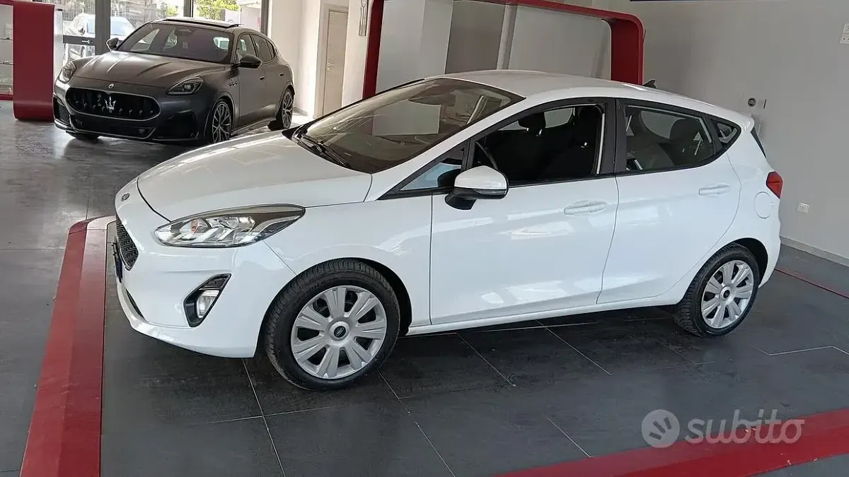 Usata Ford Fiesta Active 86 CV (63 kW) 2020 Bianco Utilitaria