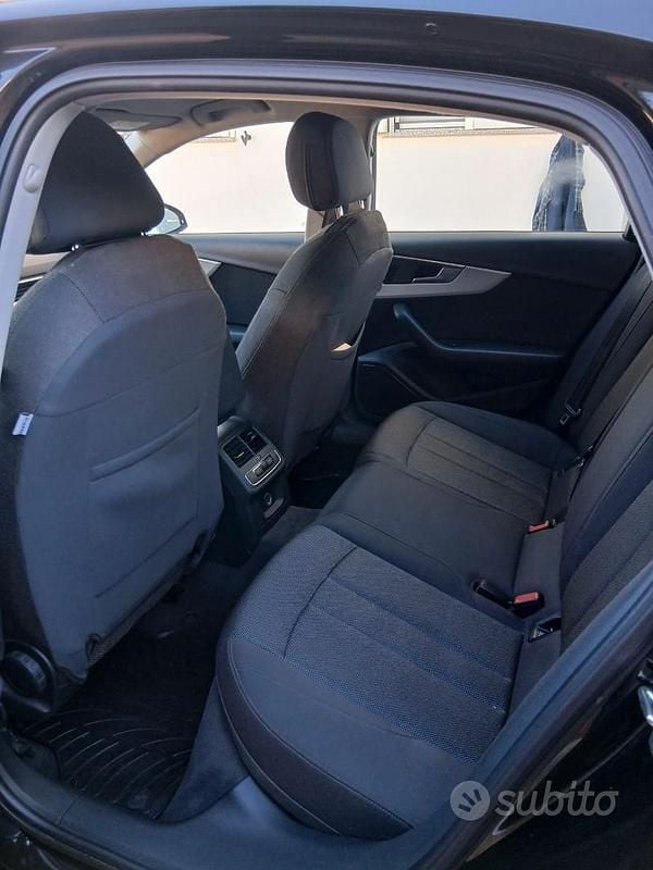 Usata Audi A4 150 CV (110 kW) 2016 Nero Berlina