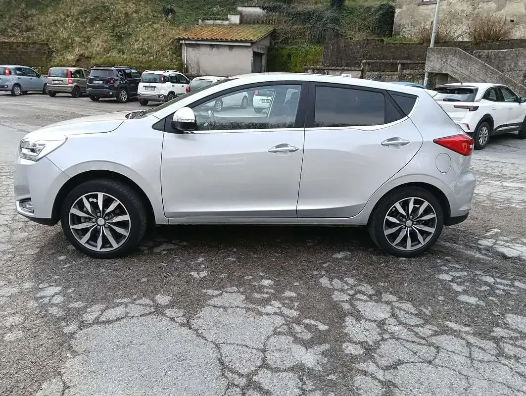 Usata EVO Evo 3 107 CV (78 kW) 2024 SUV