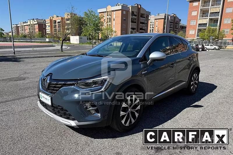 Usata Renault Captur Techno 101 CV (74 kW) 2023 Blu SUV