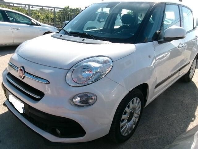 Usata Fiat 500L Pop Star 95 CV (69 kW) 2019 Bianco Monovolume