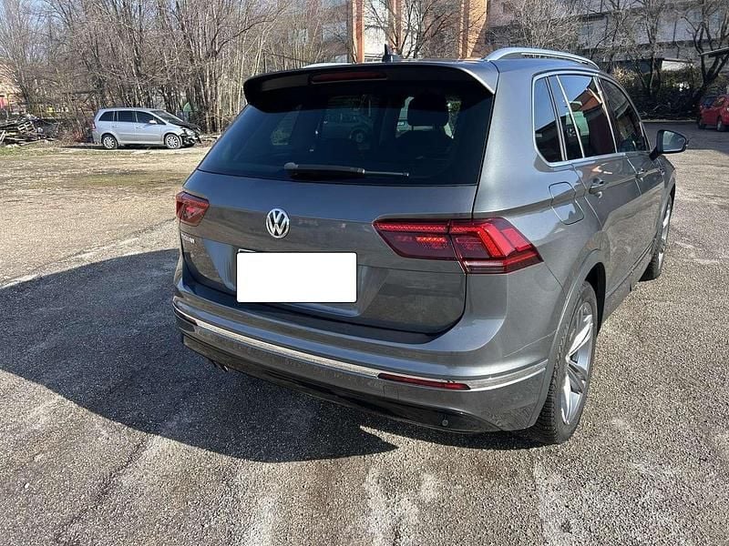Usata VW Tiguan Advance 150 CV (110 kW) 2020 Grigio SUV