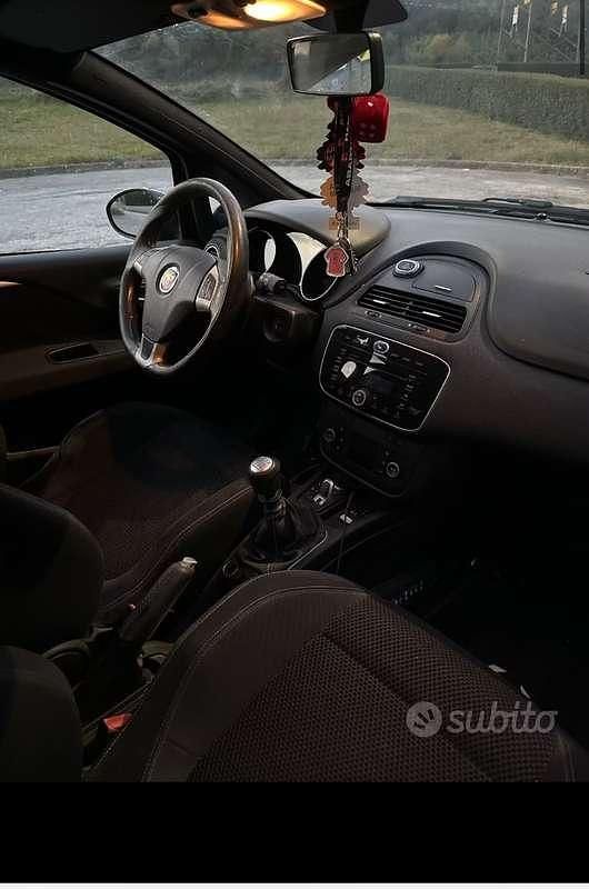 Usata Abarth Punto Evo 163 CV (119 kW) 2012 Nero Utilitaria