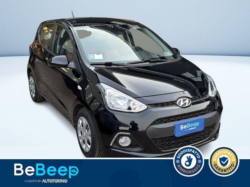 Usado Hyundai i10 67 CV (49 kW) 2016 Negro Utilitario