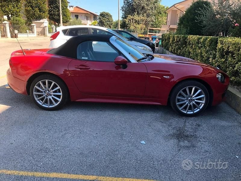 Usata Fiat 124 Spider 2016 Rosso Cabrio