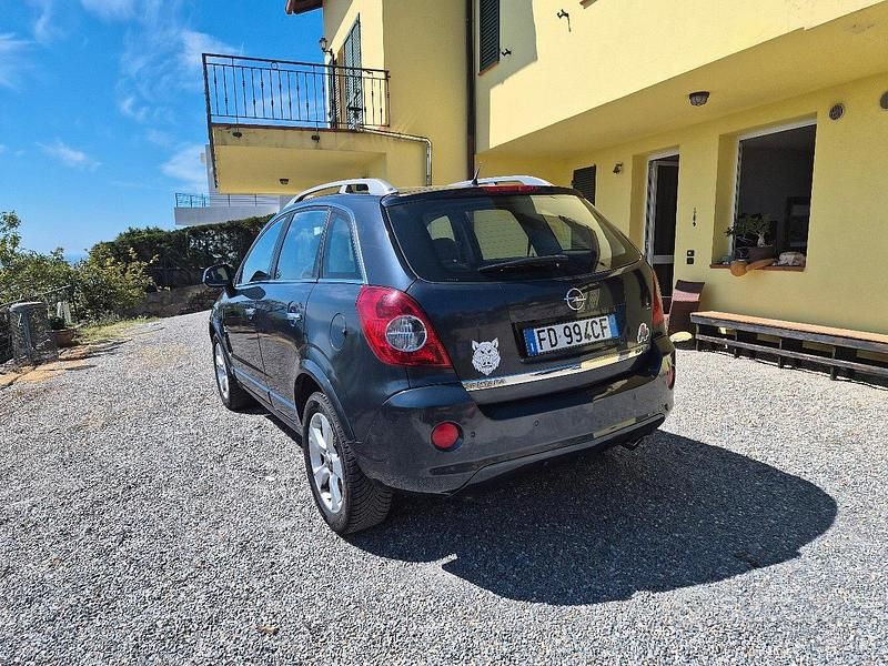 Usata Opel Antara 150 CV (110 kW) 2007 Grigio SUV