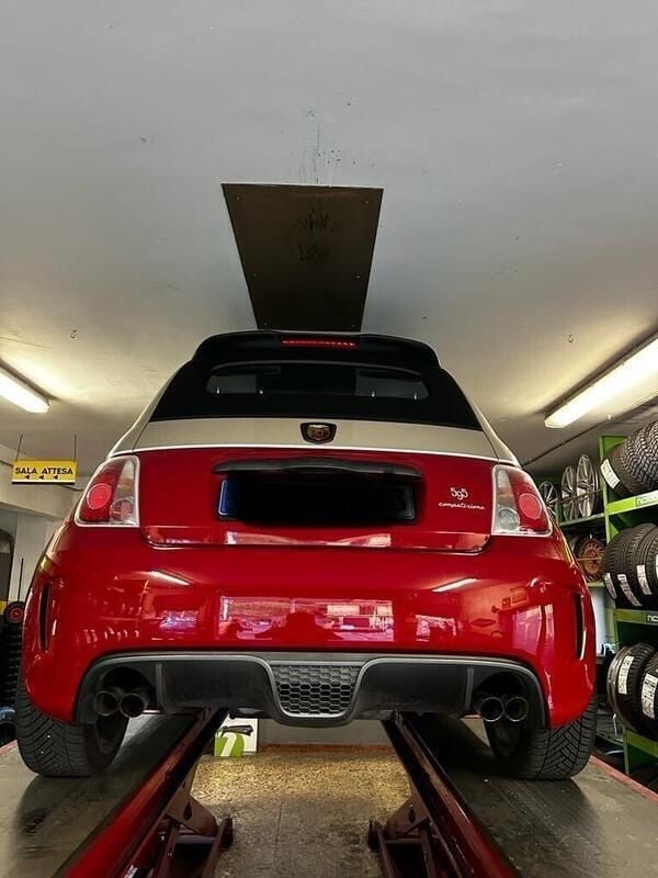 Usata Abarth 595C Competizione 160 CV (117 kW) 2014 Rosso Cabrio