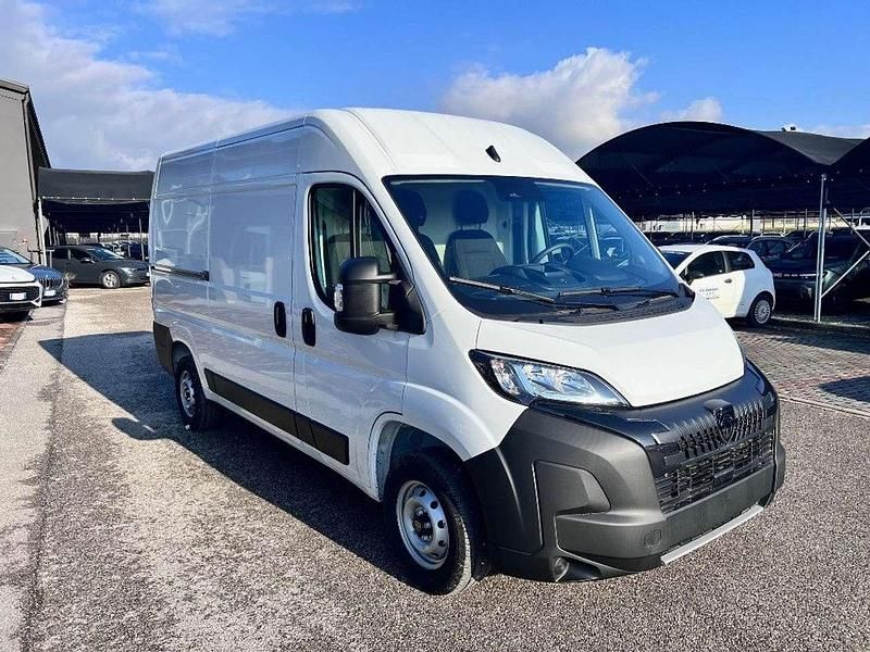 Nuova Peugeot Boxer S 140 CV (102 kW) 2025 Bianco Furgone