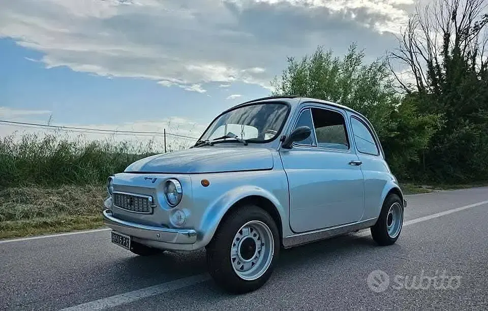 Usata Fiat 500 18 CV (13 kW) 1960 Utilitaria