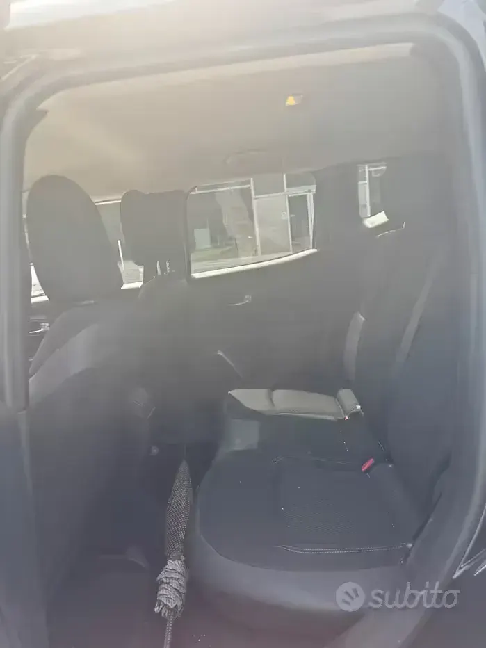 Usata Jeep Renegade 120 CV (88 kW) 2018 Nero SUV