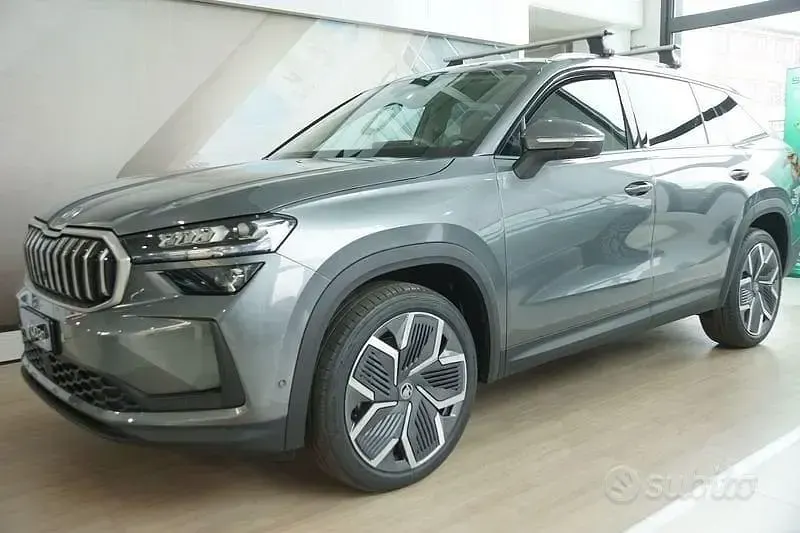 Nuova Skoda Kodiaq Style 150 CV (110 kW) 2025 Grigio SUV