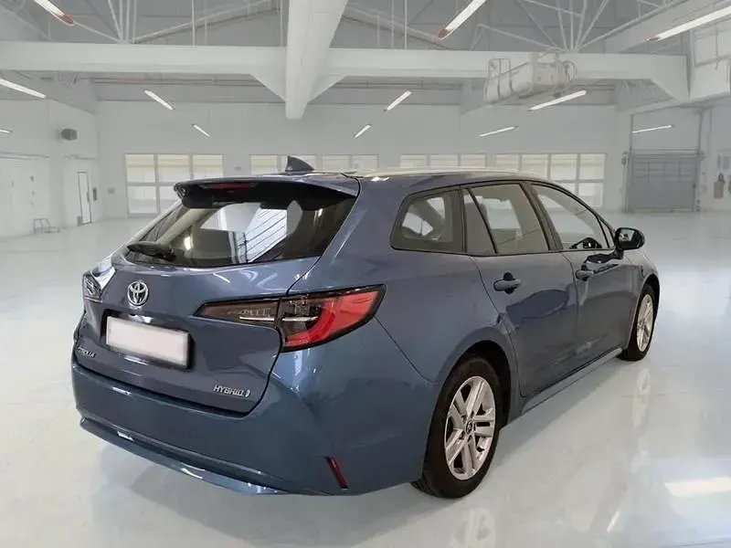 Usata Toyota Corolla Business Edition 97 CV (71 kW) 2022 Blu Station wagon