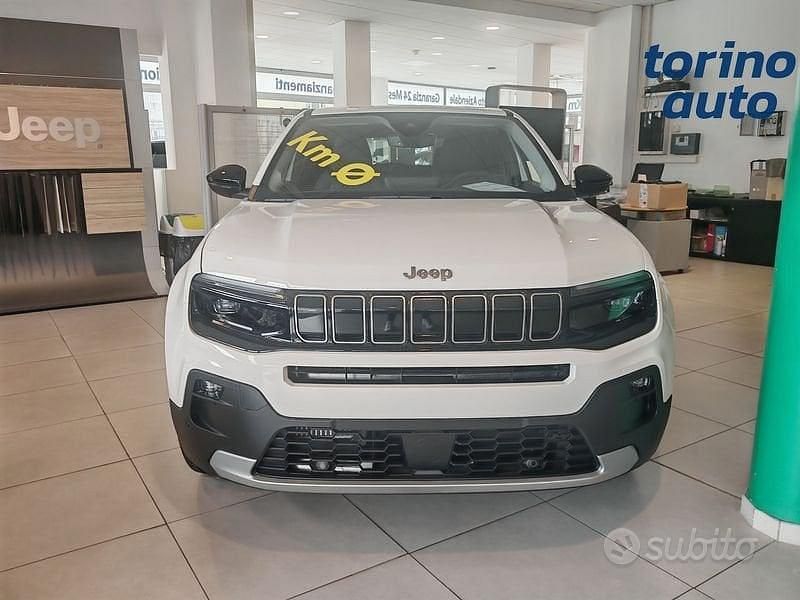 Usata Jeep Avenger Summit 100 CV (73 kW) 2024 Bianco SUV