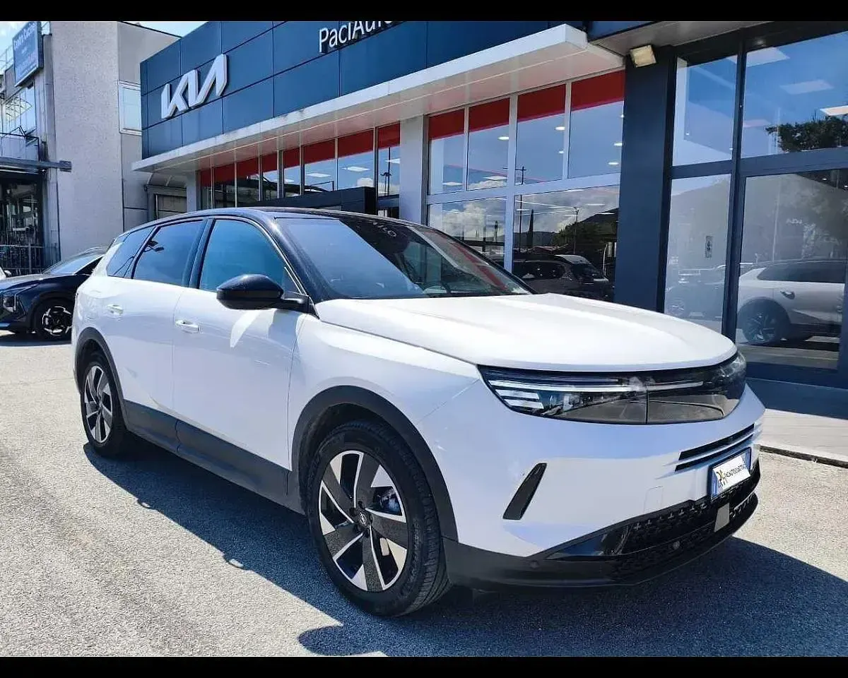 Usata Opel Grandland X 136 CV (100 kW) 2025 Bianco SUV