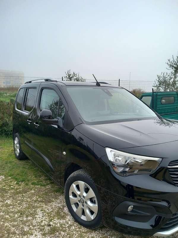 Usata Opel Combo Life 110 CV (80 kW) 2019 Nero Furgone