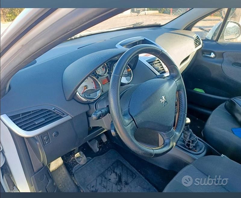 Usata Peugeot 207 93 CV (68 kW) 2009 Bianco Station wagon