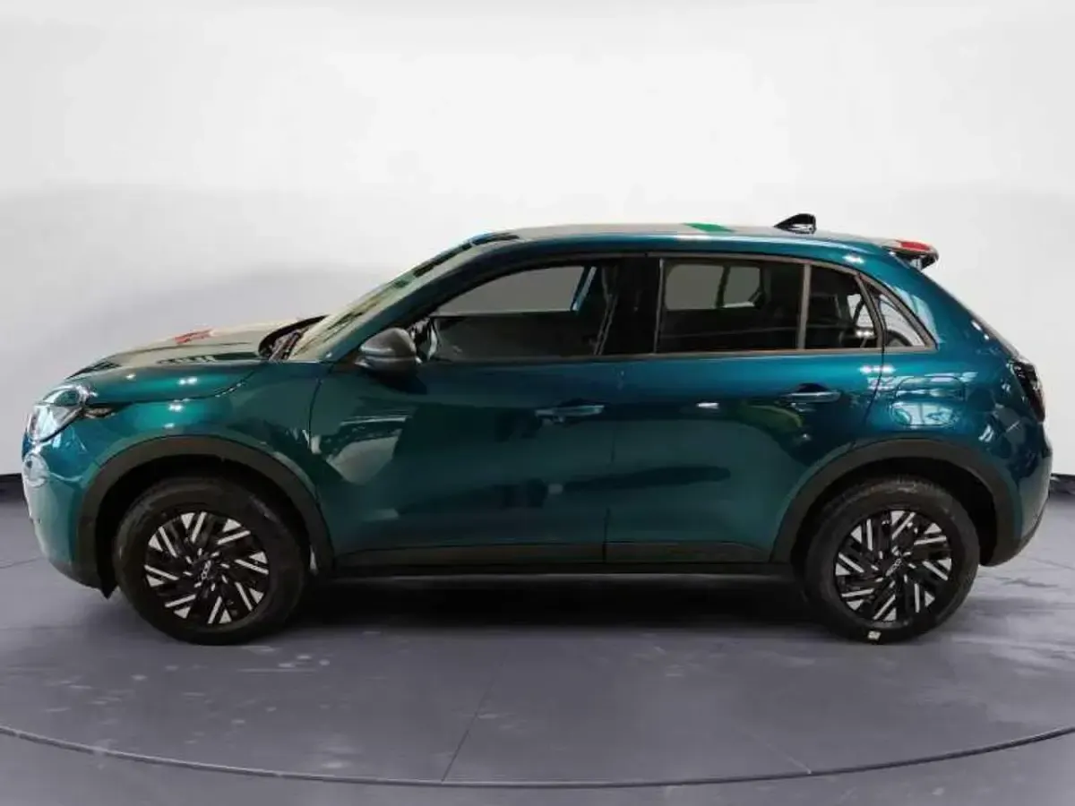 Nuova Fiat 600 109 CV (80 kW) 2026 Verde SUV