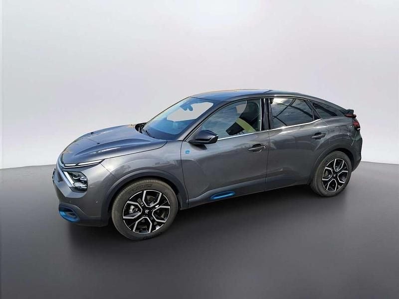 Usata Citroën e-C4 Shine 100 kW (136 CV) 2023 Grigio scuro Berlina