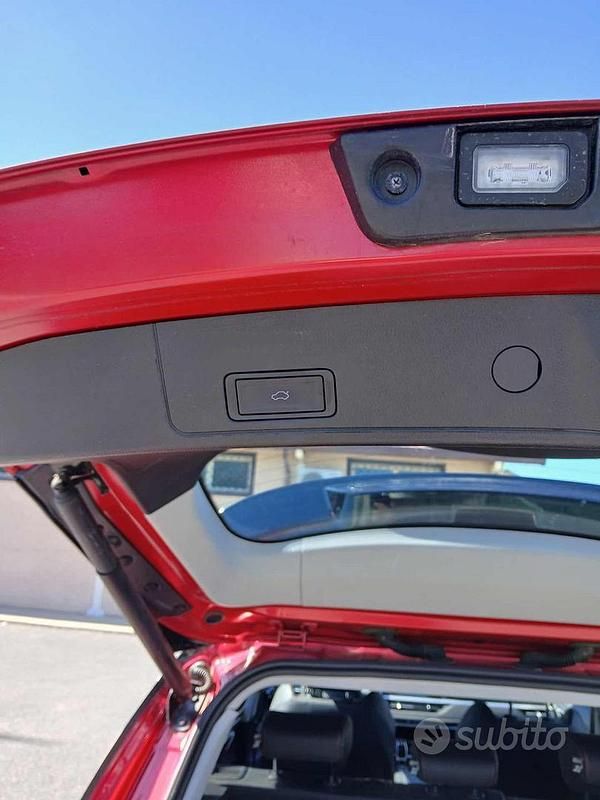 Usata DR DR 6.0 154 CV (113 kW) 2022 Rosso SUV