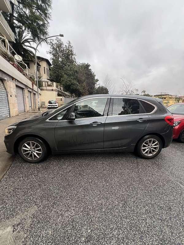 Usata BMW 218 Active Tourer Advantage 150 CV (110 kW) 2015 Grigio Monovolume