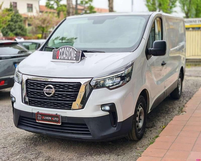 Usata Nissan Primastar 110 CV (80 kW) 2023 Bianco Monovolume