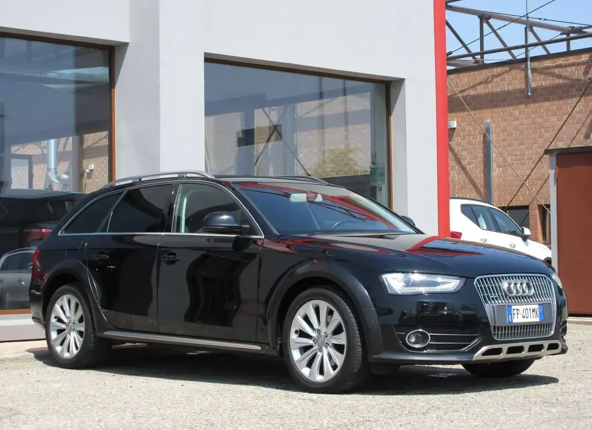 Usata Audi A4 Allroad Ambiente 190 CV (139 kW) 2016 Nero Station wagon