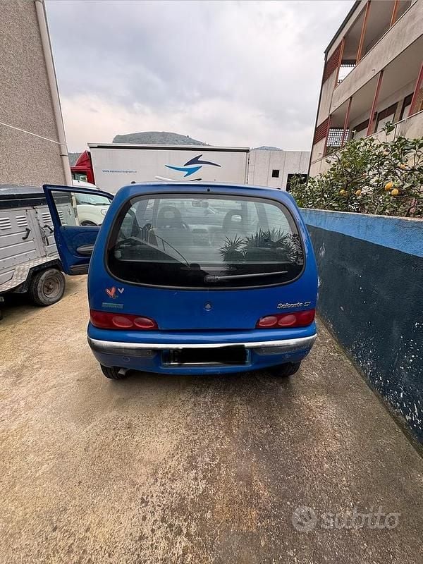 Usata Fiat 600 2000 Blu Utilitaria