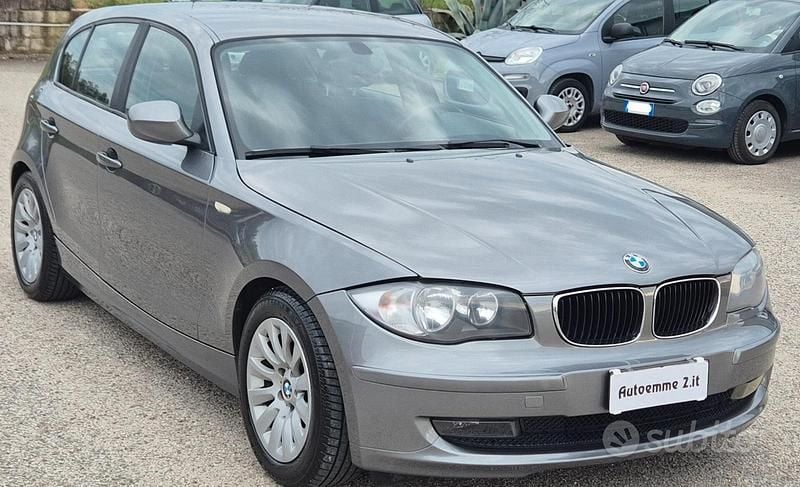 Usata BMW 116 116 CV (85 kW) 2011 Grigio Utilitaria