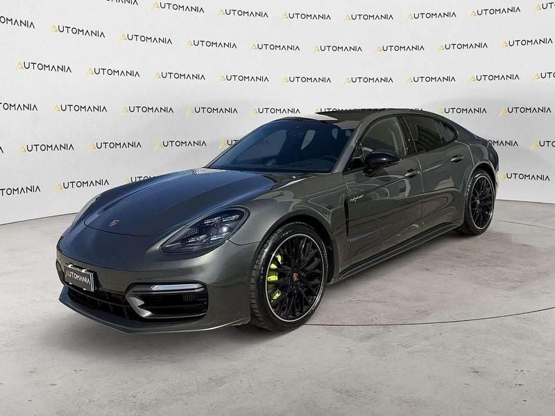 Usata Porsche Panamera 441 CV (324 kW) 2022 Utilitaria
