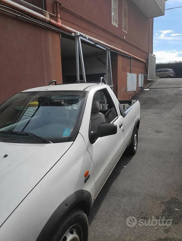 Usata Fiat Strada 2001 Pick-up