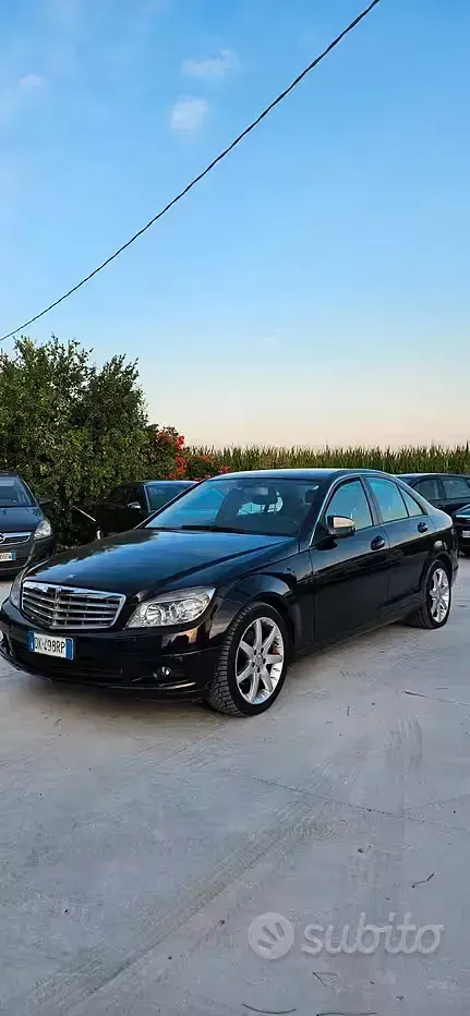Usata Mercedes C220 Classic 170 CV (125 kW) 2007 Giallo Berlina