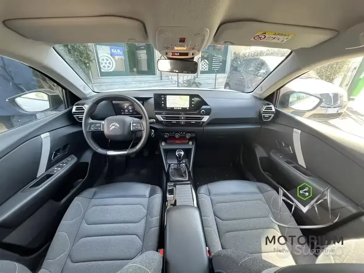 Occasion Citroën C4 Feel 131 PK (96 kW) 2023 Wit SUV