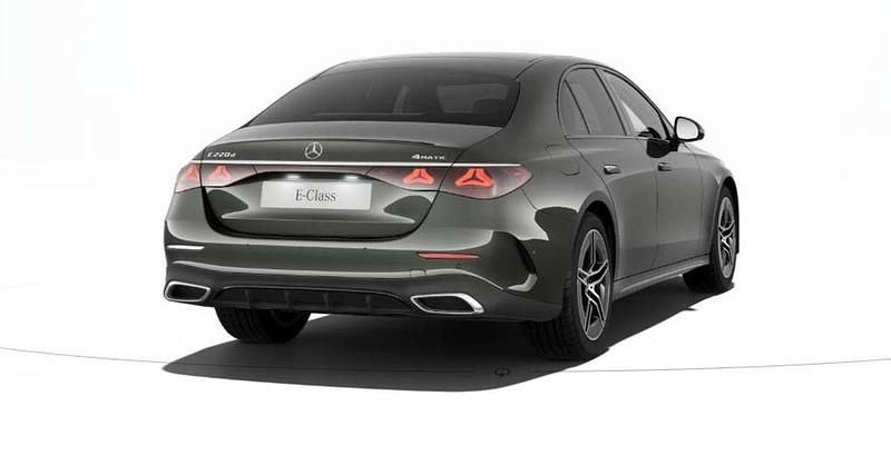 Nuova Mercedes E220 Advanced 197 CV (144 kW) 2026 Grigio grafite Berlina