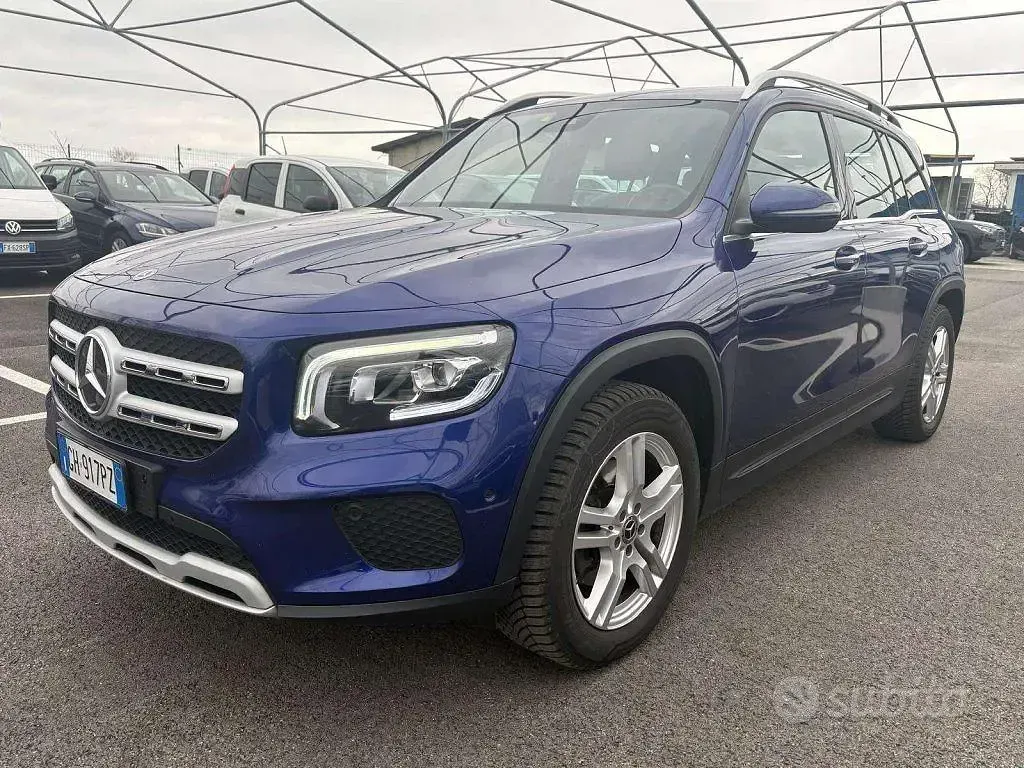 Usata Mercedes GLB200 Business 150 CV (110 kW) 2022 Blu/azzurro SUV
