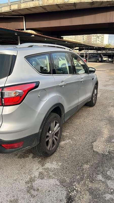 Usata Ford Kuga Titanium S 120 CV (88 kW) 2017 SUV