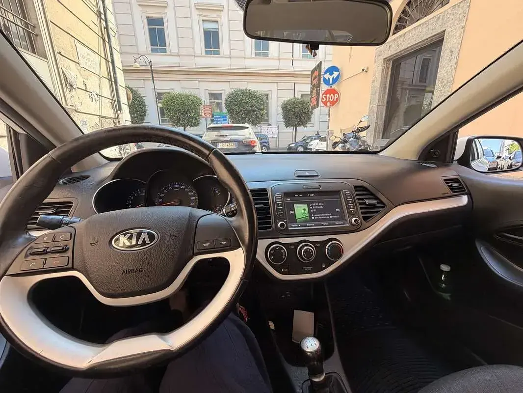 Usata Kia Picanto 68 CV (50 kW) 2017 Utilitaria