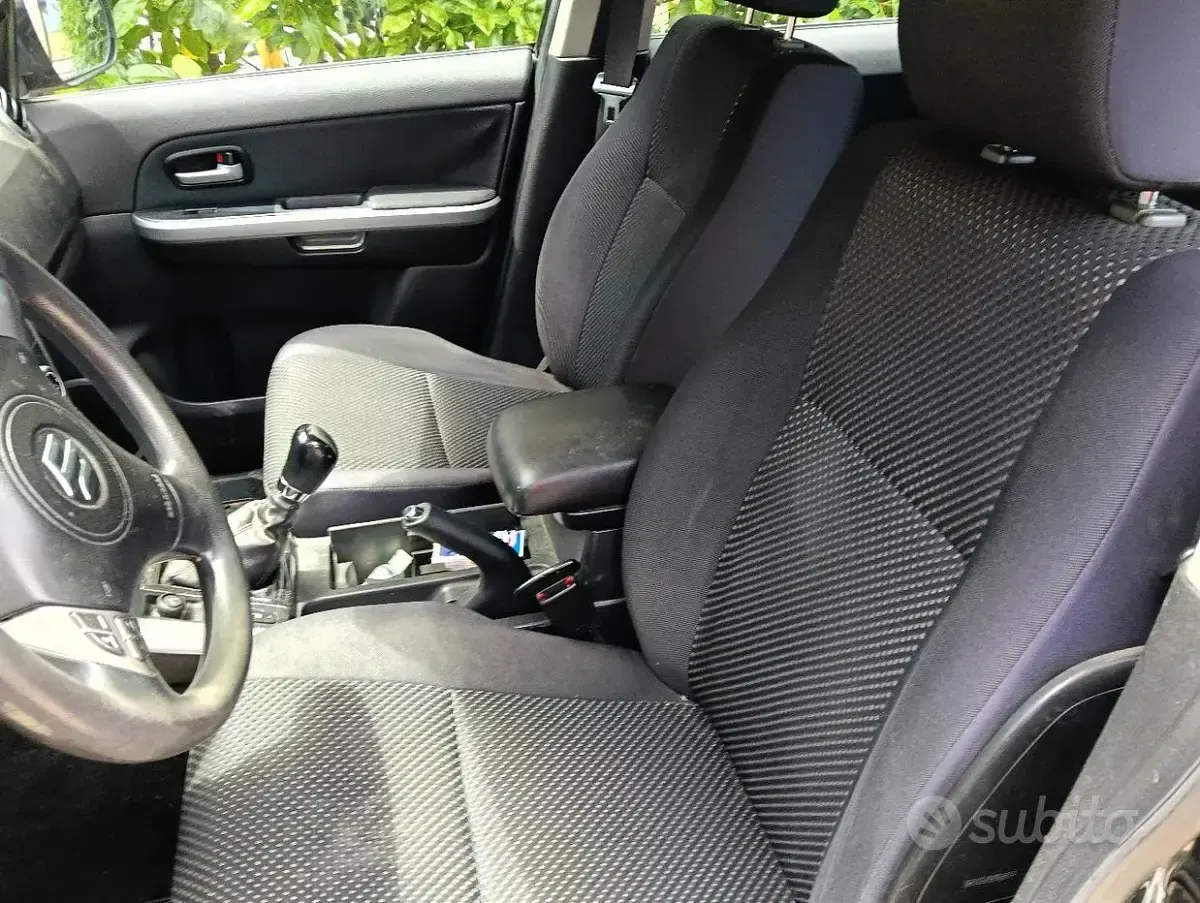 Usata Suzuki Grand Vitara 129 CV (94 kW) 2008 Nero SUV